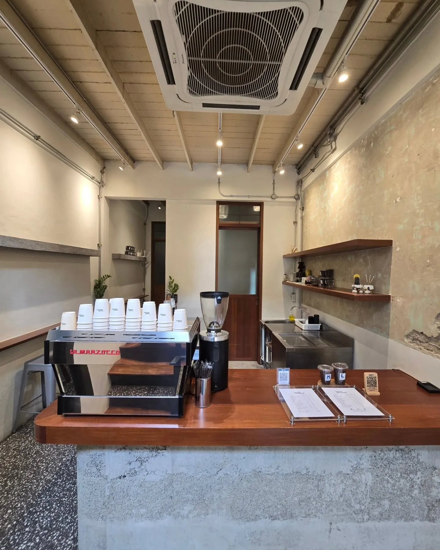 Gallery 5